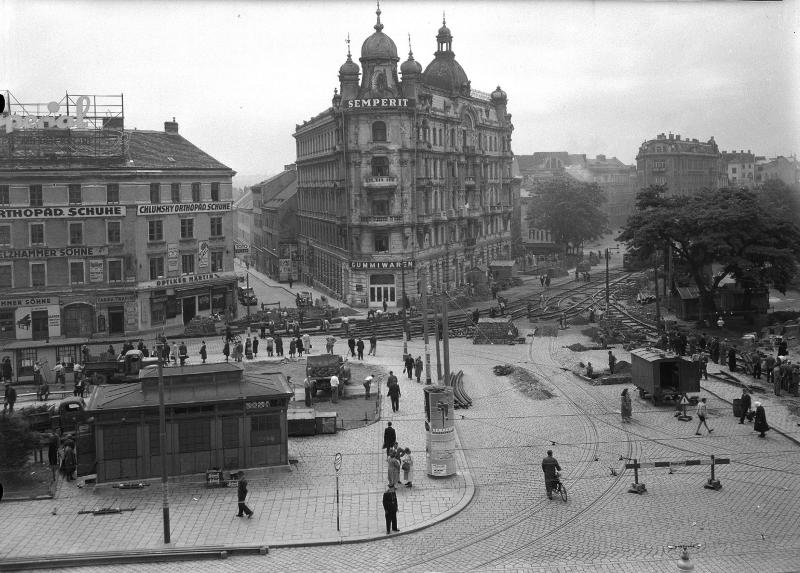 MariahilferStrasse#Guertel_1951.jpg