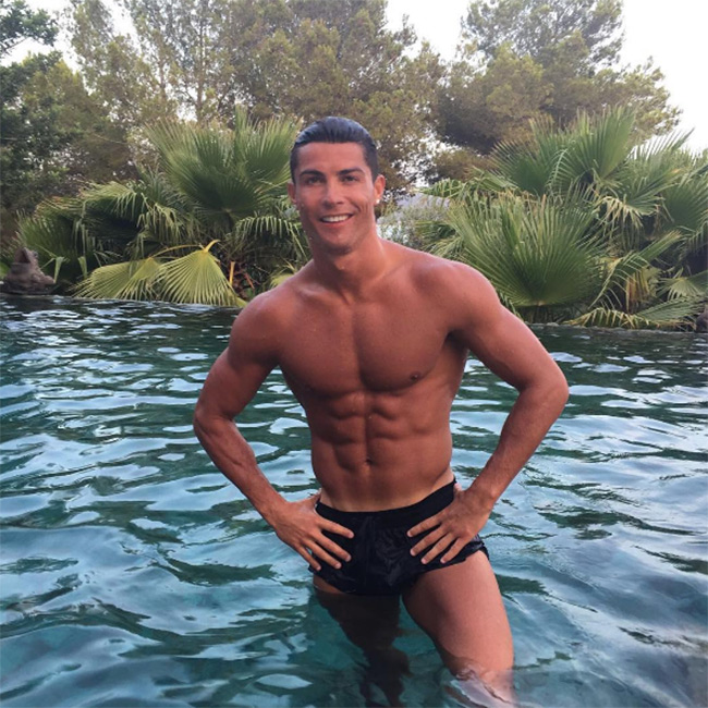 ronaldo4-a.jpg