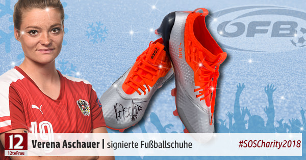 02-Aschauer-Verena-OEFB-Nationalteam-Schuhe-signiert-SOSCharity18.jpg