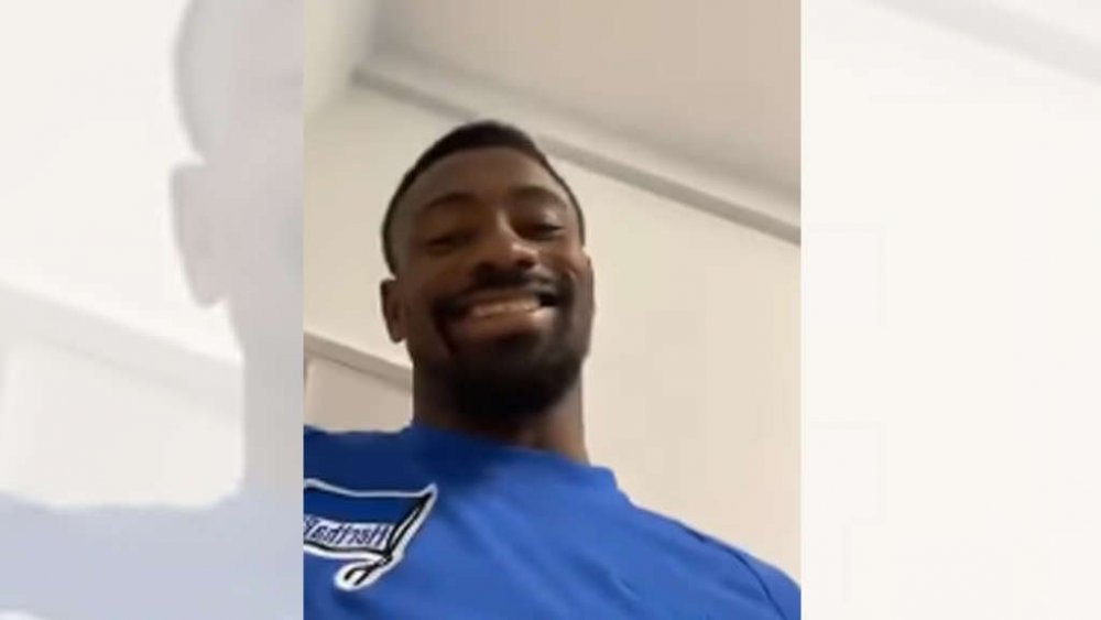 453624414-salomon-kalou-corona-video-hertha-bsc-berlin-gehalt-suspendierung-bundesliga-neustart-hygiene-wjQI8b2lfa7.jpg