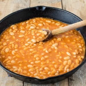 British-baked-beans-2-720x720.jpg.37937a5aa51a9f2bdfa127773b9182cb.jpg