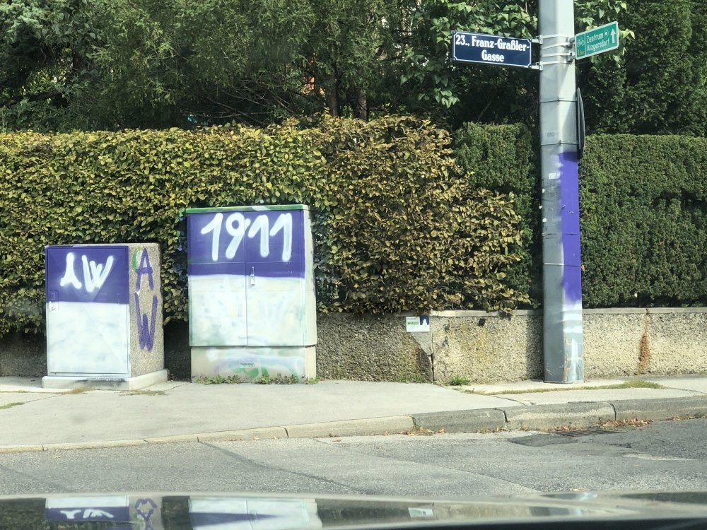 E5B8D3AA-67AF-4D6C-9C52-DB329522D887.jpeg