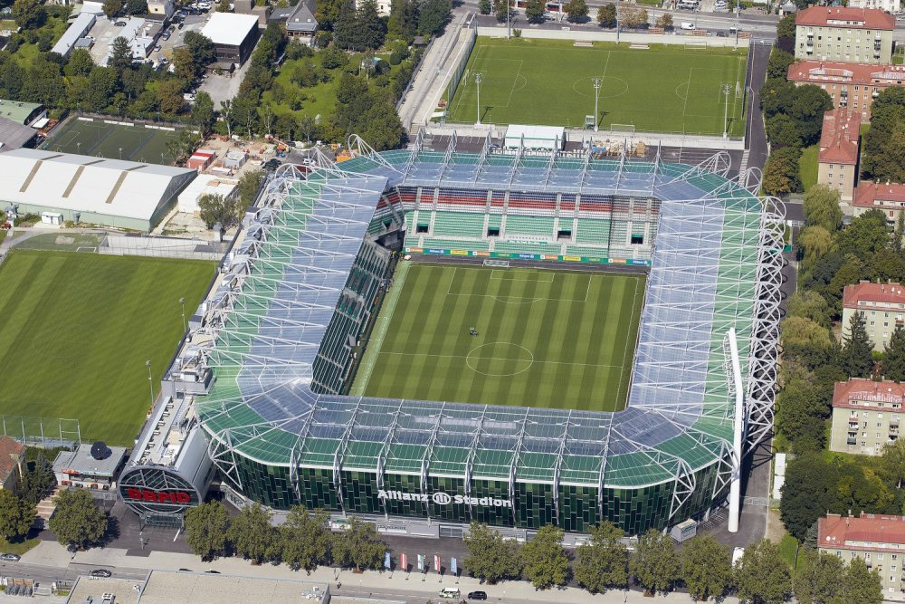 allianz-stadion-helikopter-leer-1.jpg