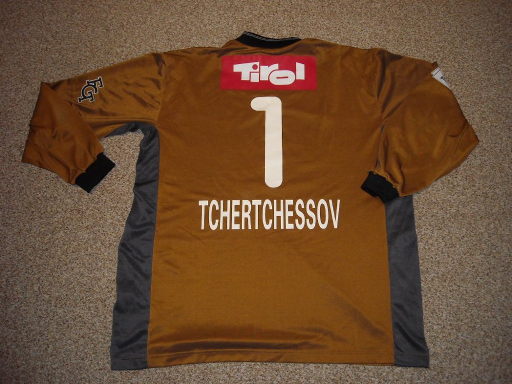 00-01 FC Tirol Tschertschessow 2.JPG