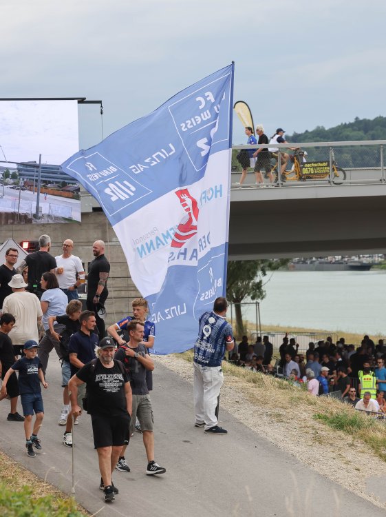 230705_eoe donauparkstadion(c) stadt linz dworschak (1).jpg