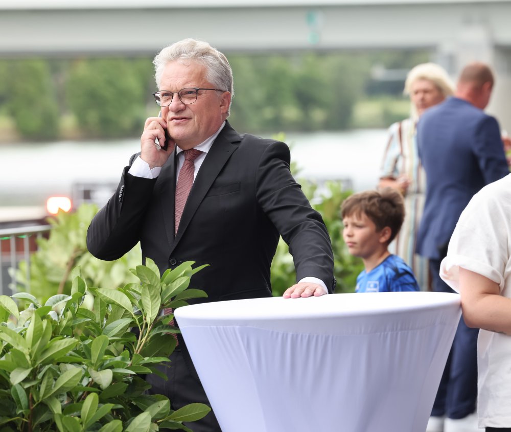 230705_eoe donauparkstadion(c) stadt linz dworschak (14).jpg