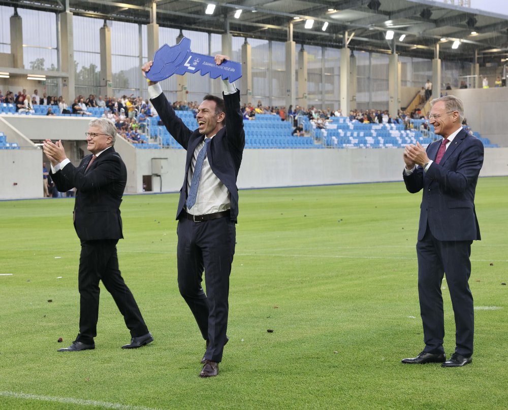 230705_eoe donauparkstadion(c) stadt linz dworschak (30).jpg