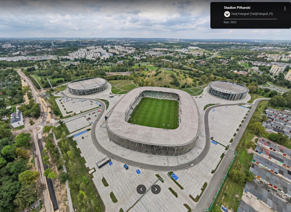 Stadion_Polen.jpg