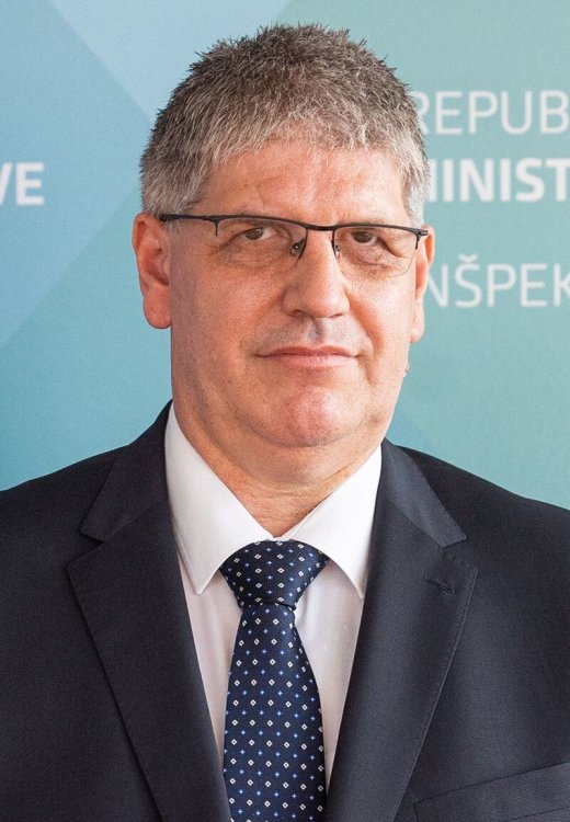 Minister_za_notranje_zadeve_Boštjan_Poklukar_februar_2023_(cropped).jpg