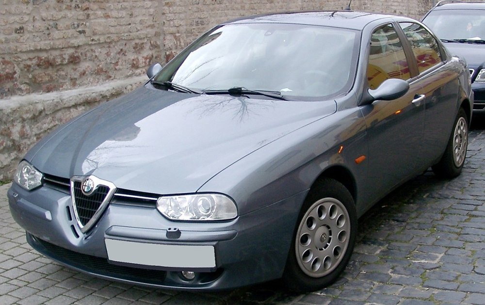 1200px-Alfa_Romeo_156_front_20080331.jpg