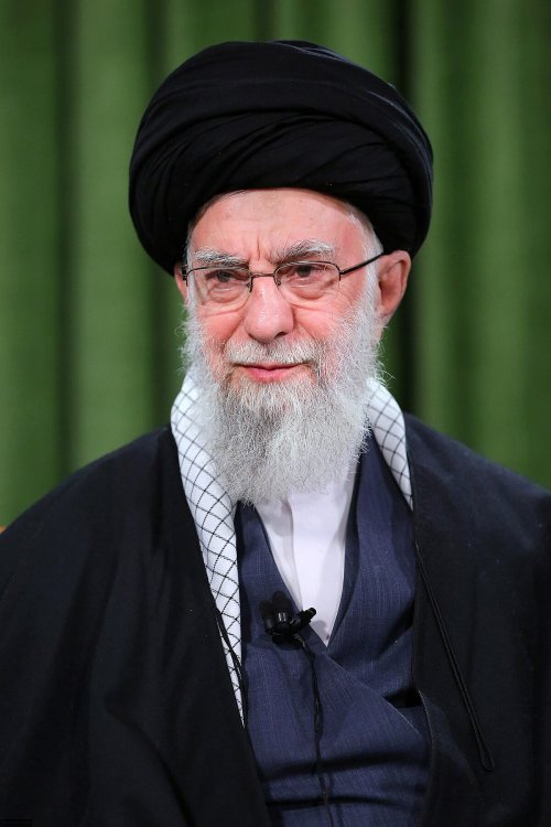 سید_علی_خامنه_ای_در_سال_۱۴۰۳.jpg