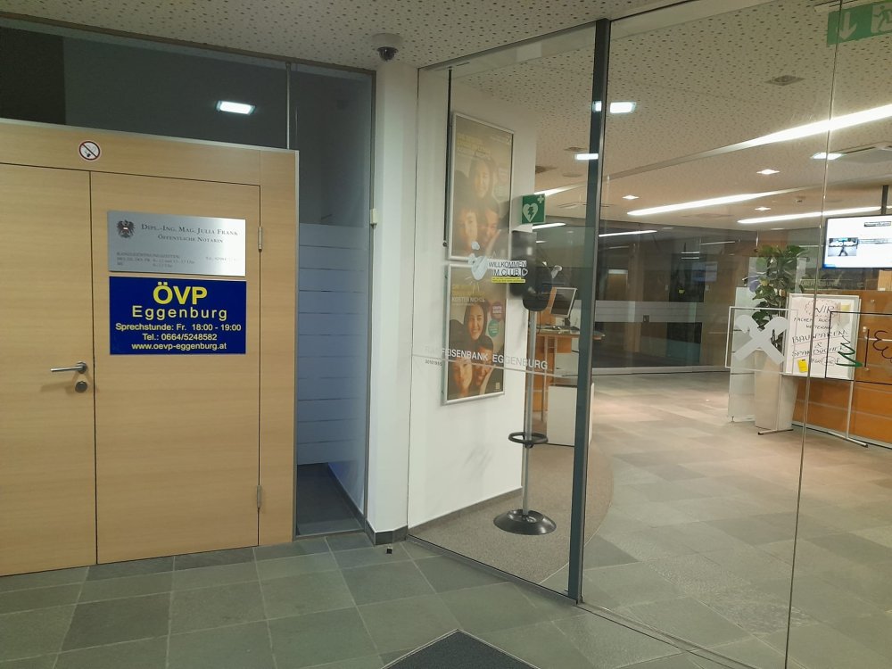 ÖVP, Raika Eggenburg.jpg