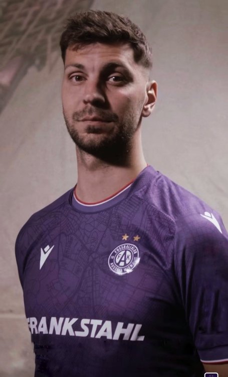 Screenshot_20250523_130249_Instagram (1).jpg