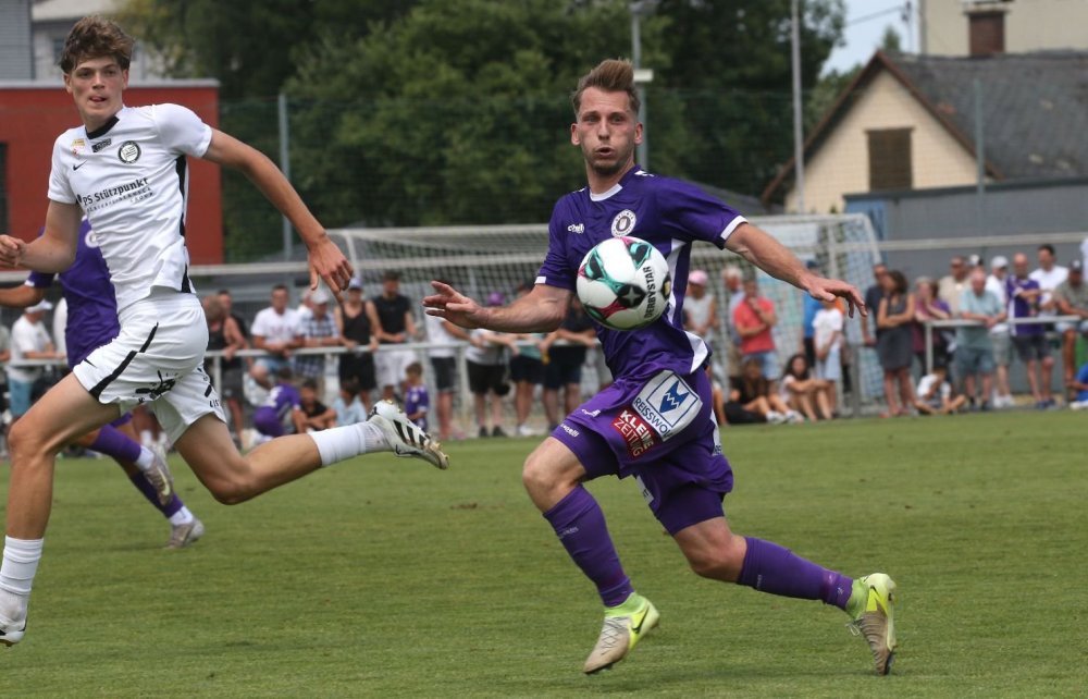 schmerboeck-test-austria-klagenfurt-vs-sk-sturm-graz-amateure-04-07-25-ska-kuess-pumann.jpg