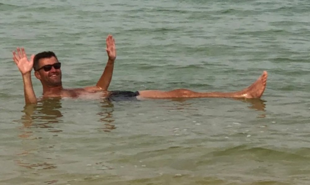 Screenshot_20251219_215313_Samsung Internet.jpg