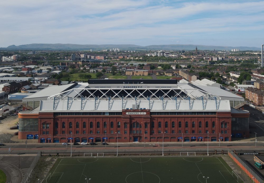 Ibrox_Stadium,_Rangers_FC_(cropped).jpg