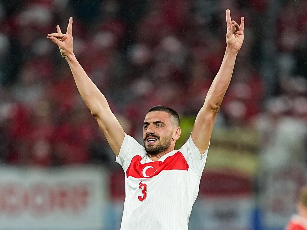 demiral-wolfsgruss-bild-1.jpg