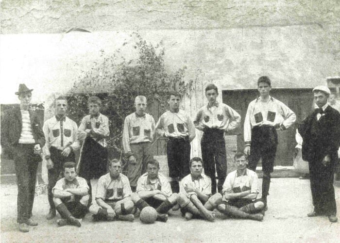 rapid-1898-big_zpwpna.jpg